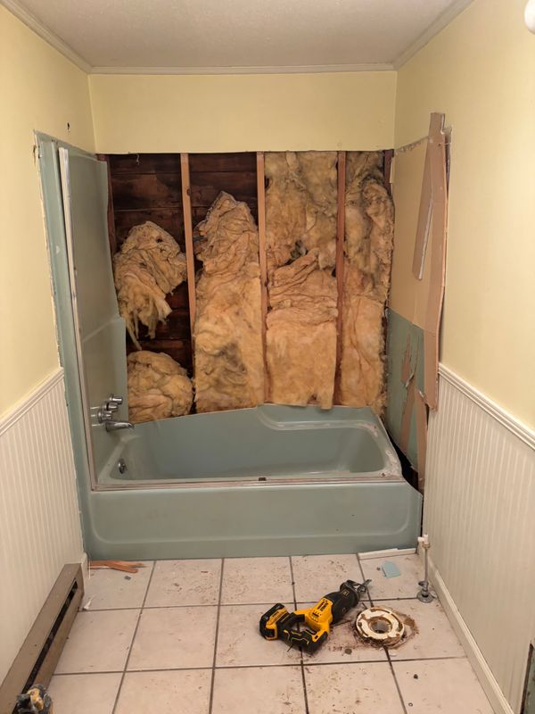 Bathroom Revival: Transforming Tired to Timeless in Galax, VA