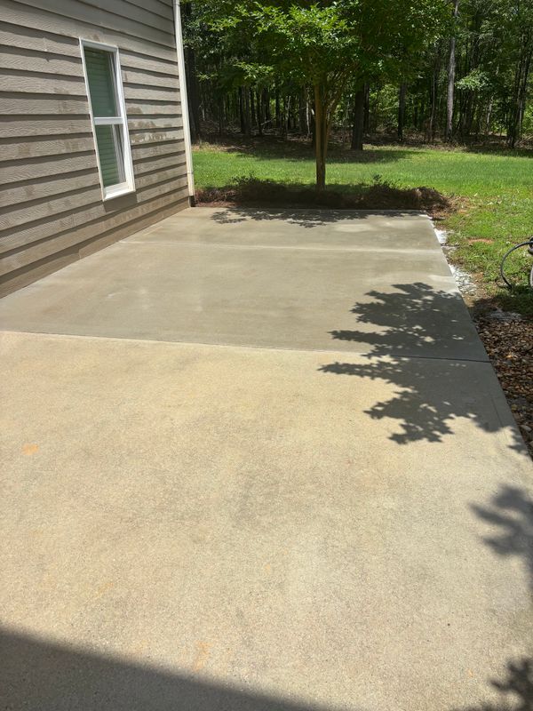 Deck and Patio Cleaning