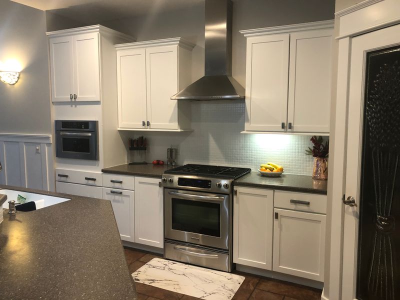 Kitchen and Cabinet Refinishing