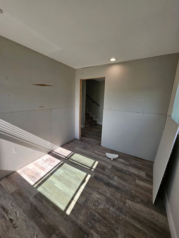 Drywall Finisher(Plastering)