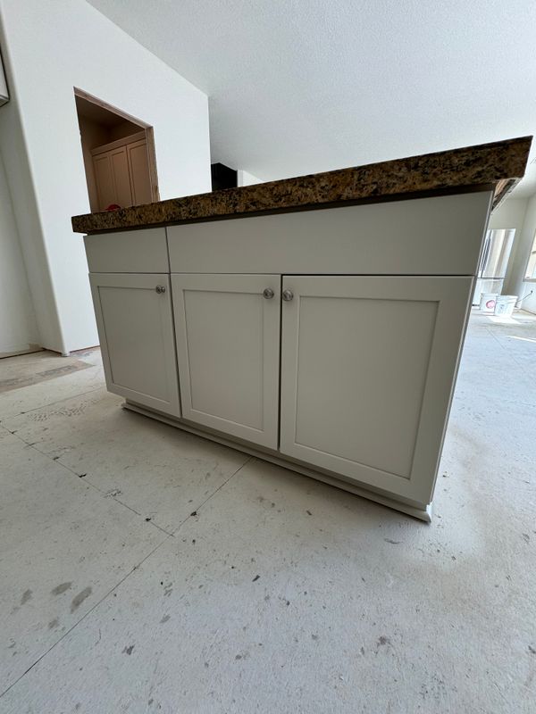 Kitchen and Cabinet Refinishing