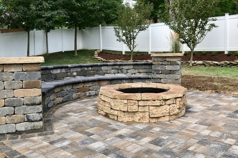 Outdoor Fireplaces gallery