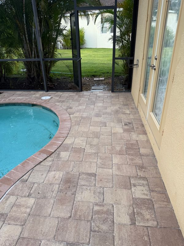 Deck & Patio Cleaning