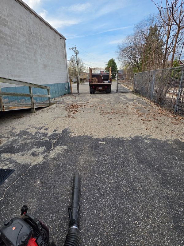 Spring & Fall Cleanups