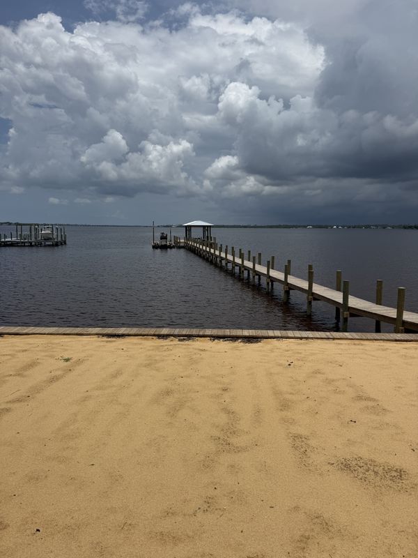 Seawall/ Retaining wall
