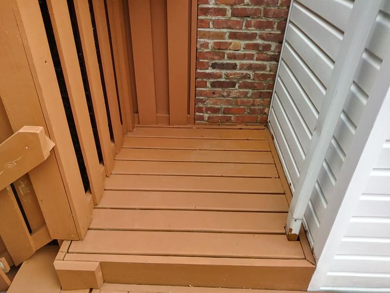 Deck & Patio Cleaning