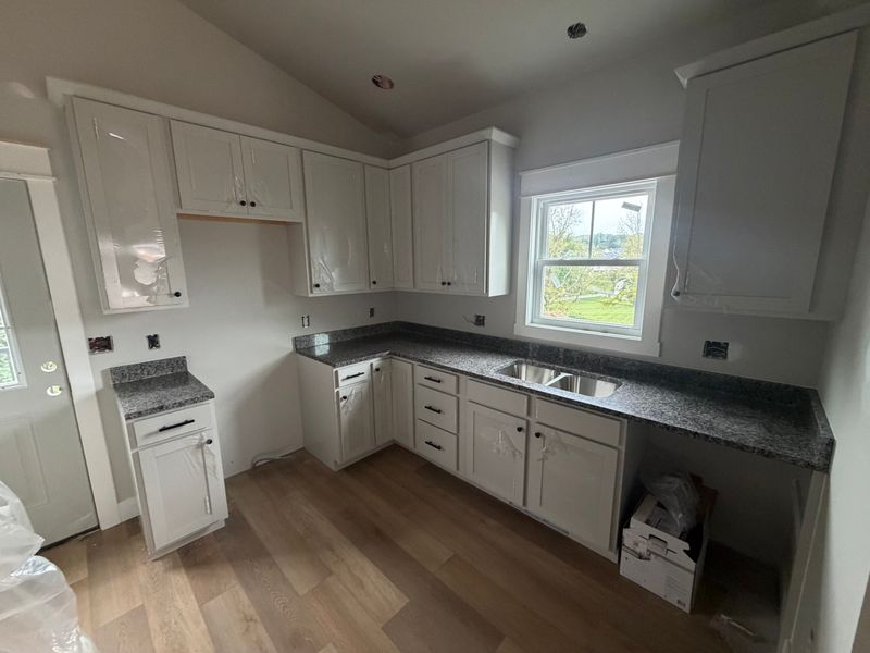 Kitchen Countertop Installation