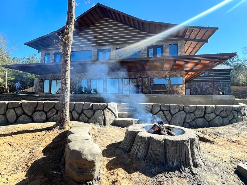 Fire pits & Fire places