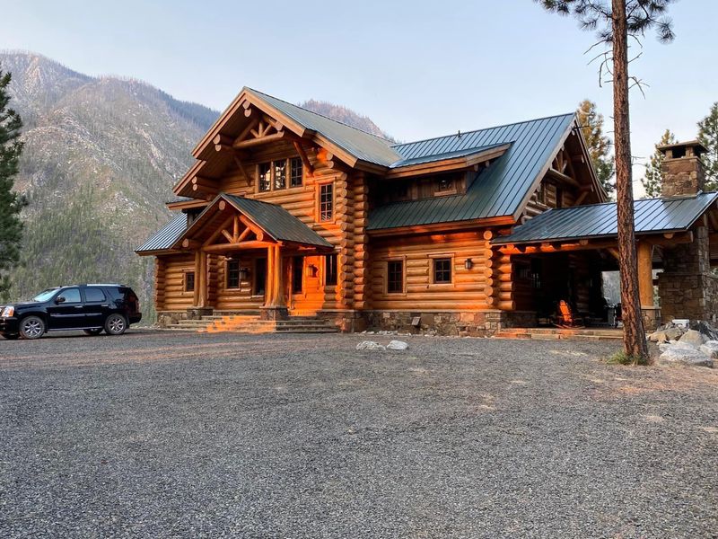 Log Homes Refinishing