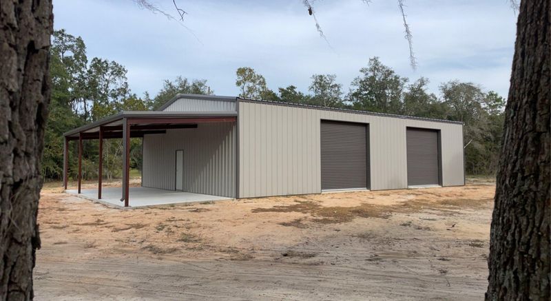 Shops & Garages