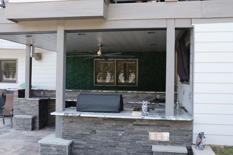 Underdecking