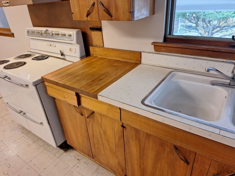 Move In / Move Out Cleaning