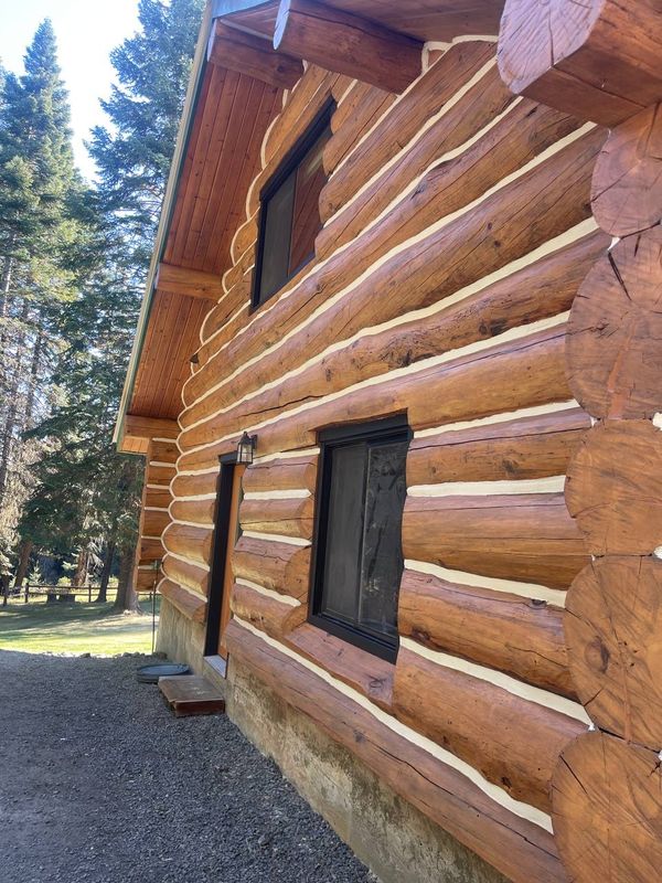 Log Homes Refinishing