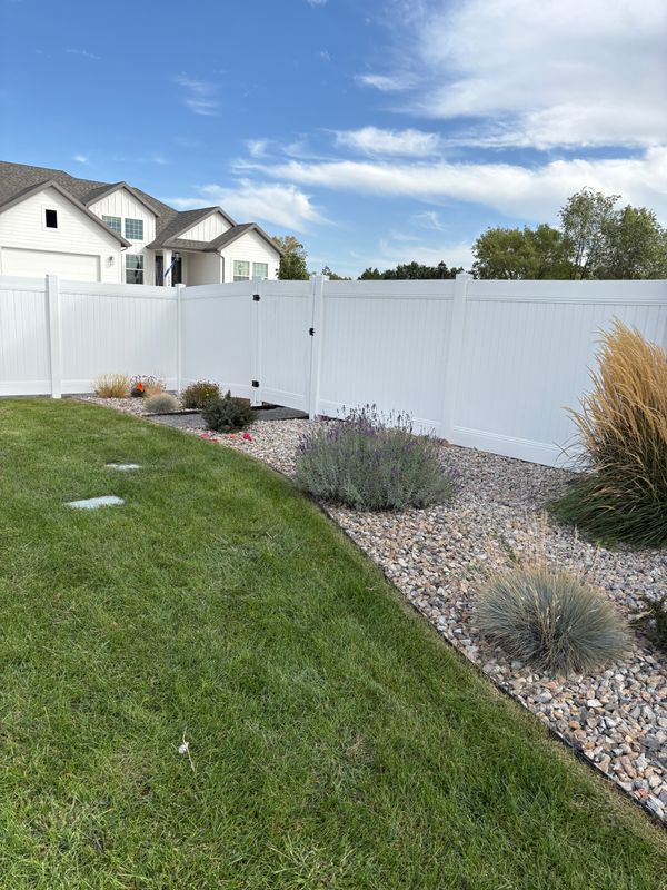 Vinyl Fencing