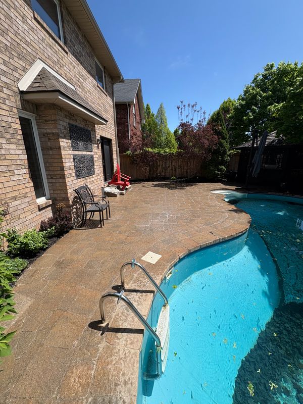 Interlock Pressure Washing & Re-Sanding