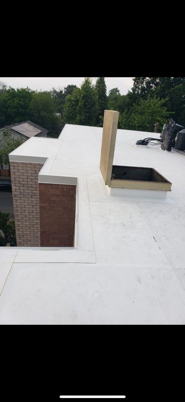 TPO Flat roof installation 
