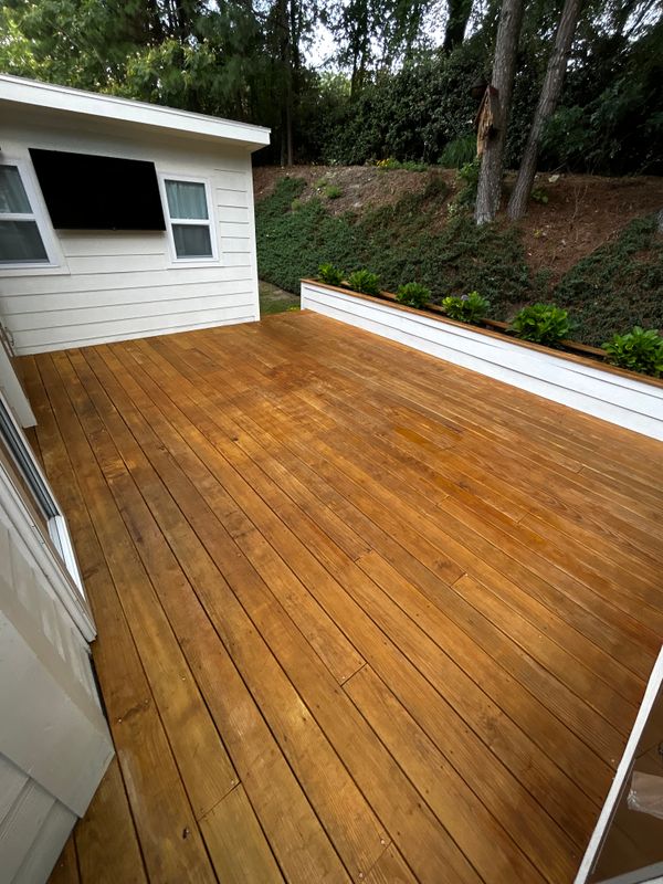 Deck and Fence Staining