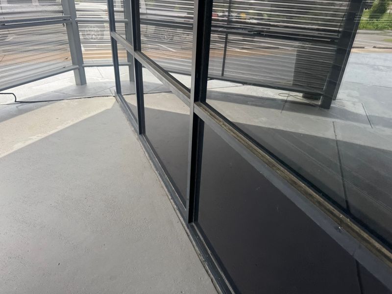 Commercial Pressure Washing