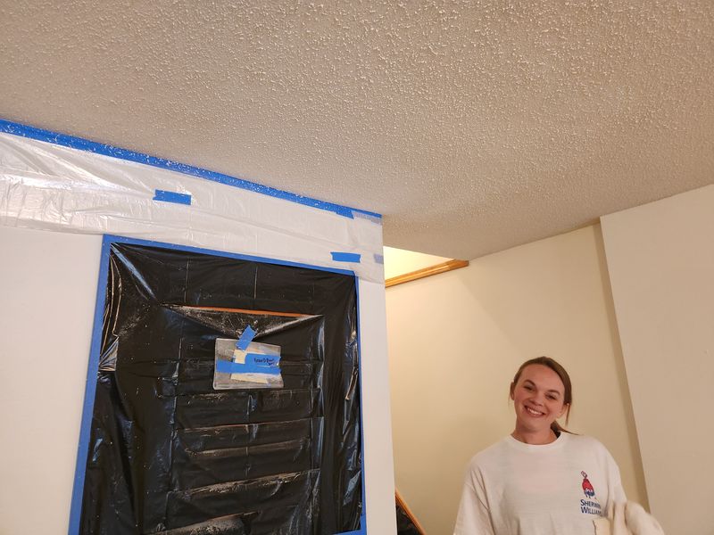 Flawless Drywall Ceiling Repair & Texture: Troy Jones' Expertise in Seamless Finish