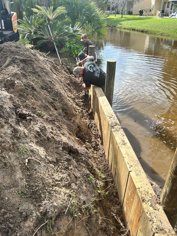 Seawall/ Retaining wall