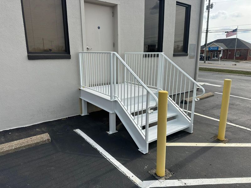 Commercial railings
