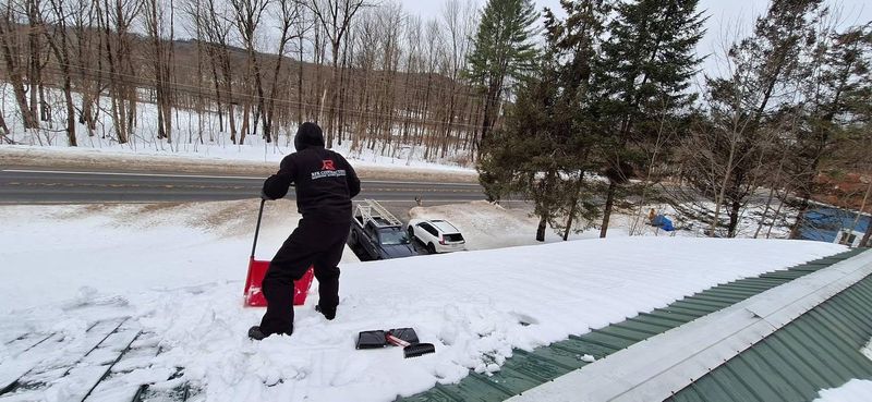 Residential Roofing Snow & Ice Removal Services 