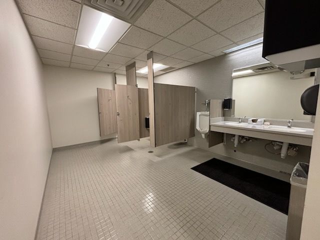 Commercial Move-In/Out Cleaning