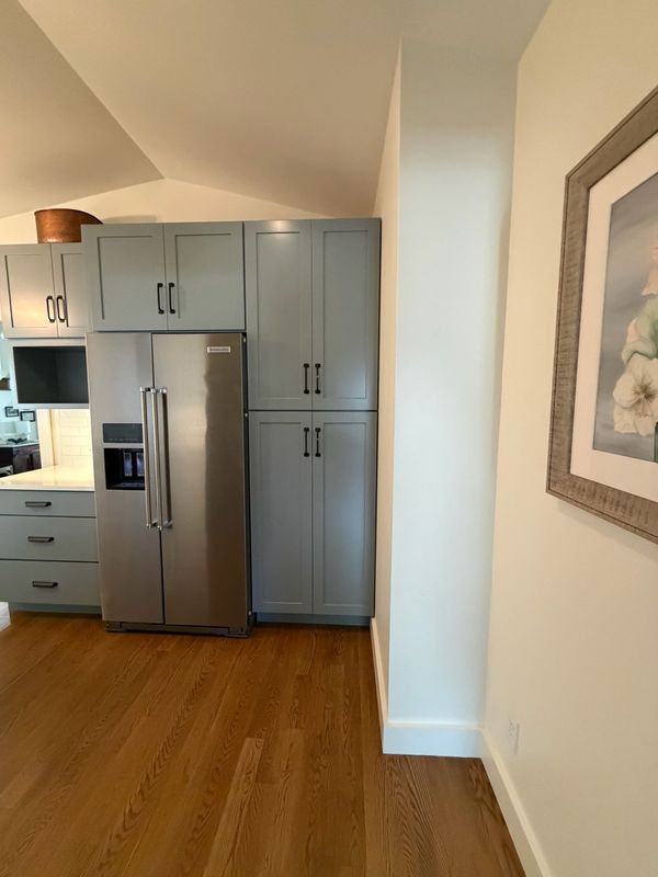 Kitchen and Cabinet Refinishing