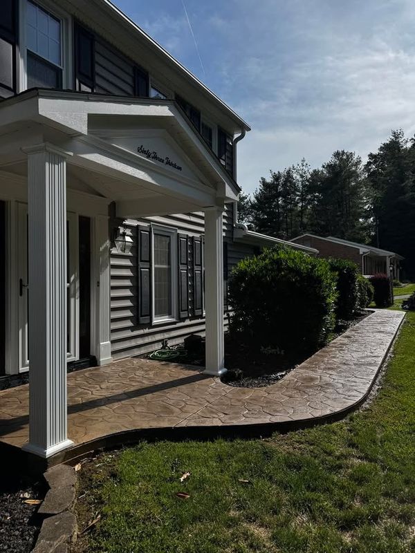 Driveway and Sidewalk Cleaning