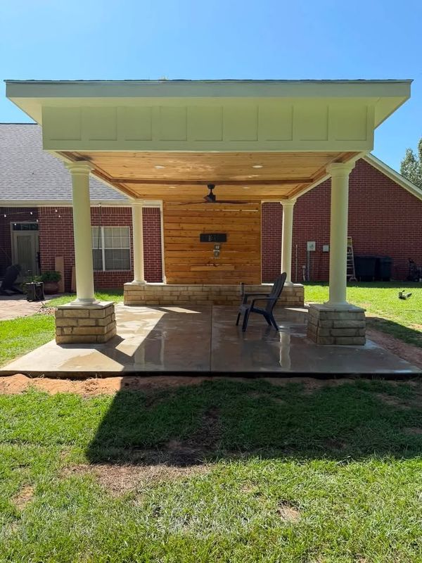 Outdoor Living Spaces