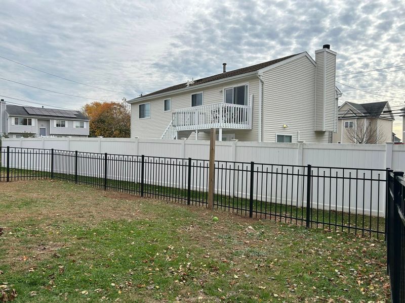 Commercial Fencing
