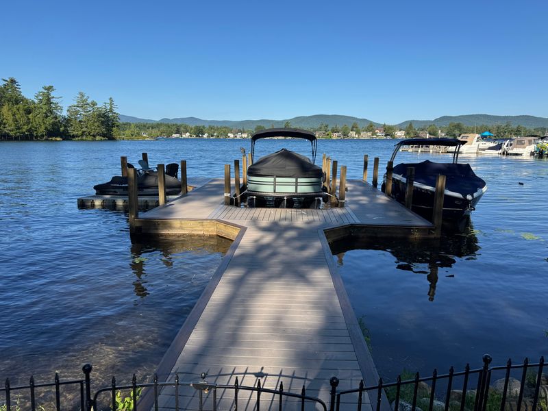 Lake dock