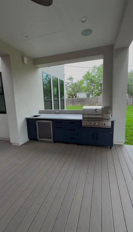 Outdoor Kitchen Construction