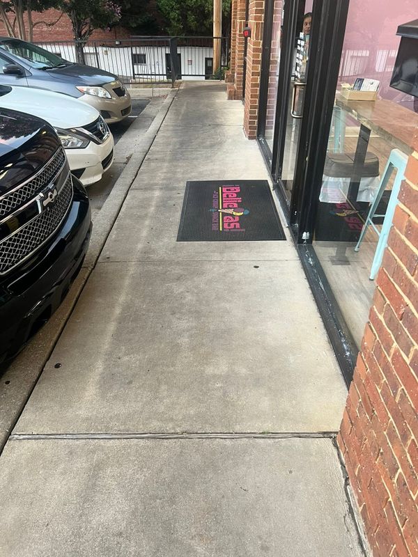 Driveway and Sidewalk Cleaning