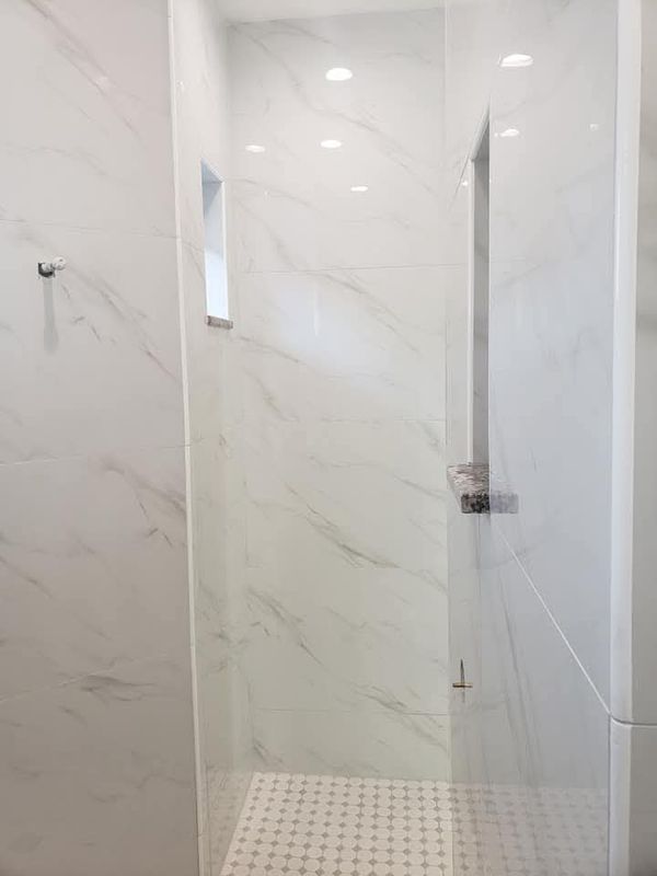 Bathroom Tiling gallery