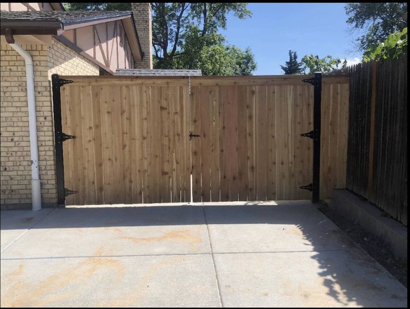 Gate Installation and Repair