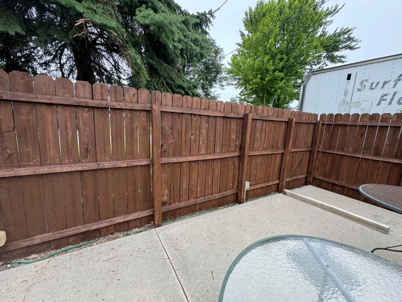 Fence Staining