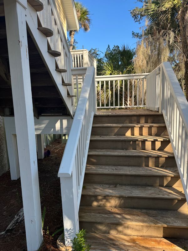 Deck & Patio Cleaning