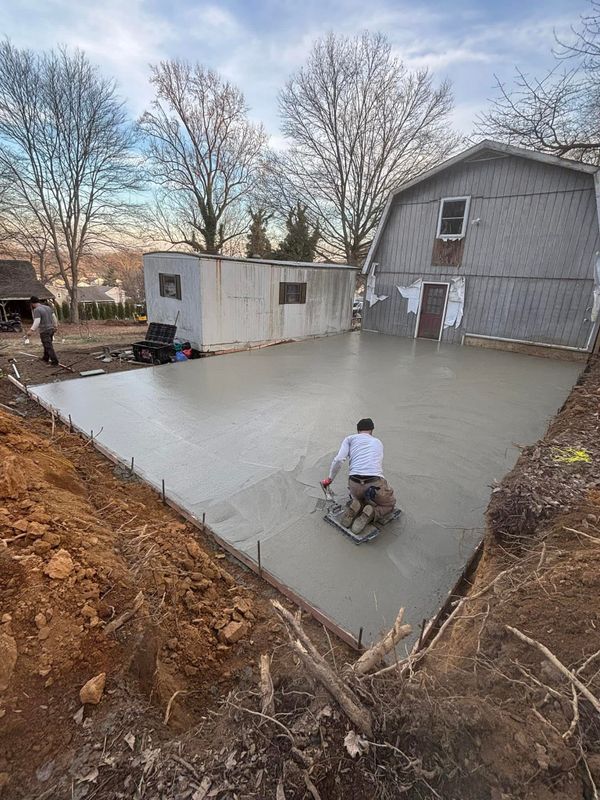 Concrete driveways, patios, and garage floors