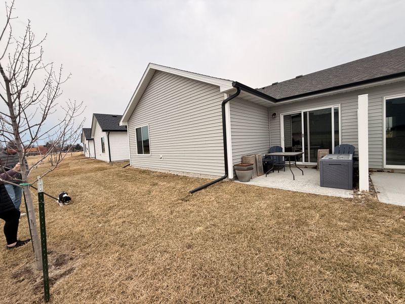 Transforming Spaces: A Seamless Patio and Privacy Solution in Iowa