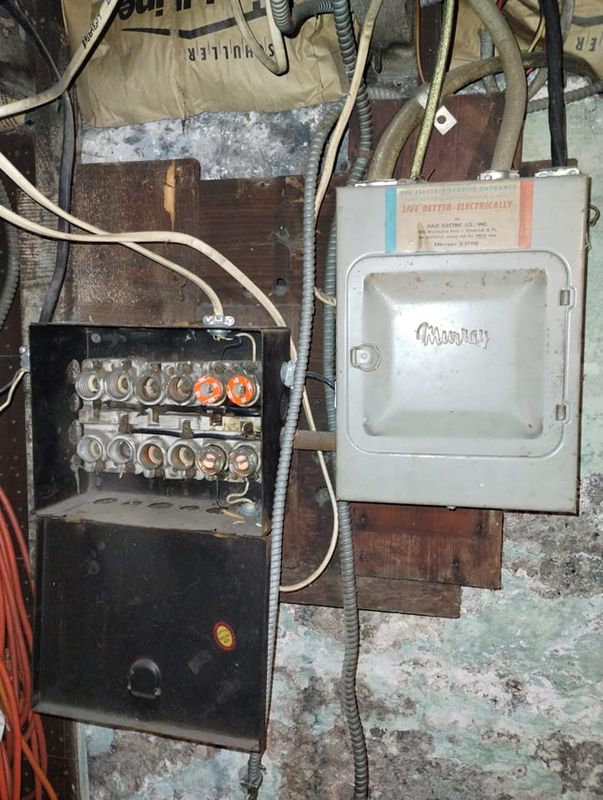 Circuit Breaker Installation and Repair