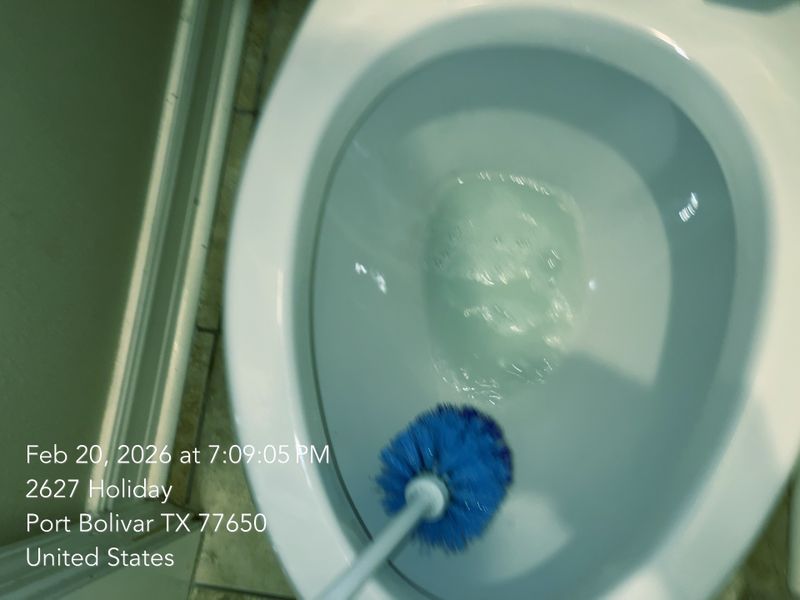 Interior and exterior sales cleans