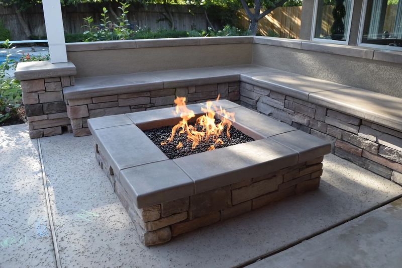 Fire Pits and Outdoor living