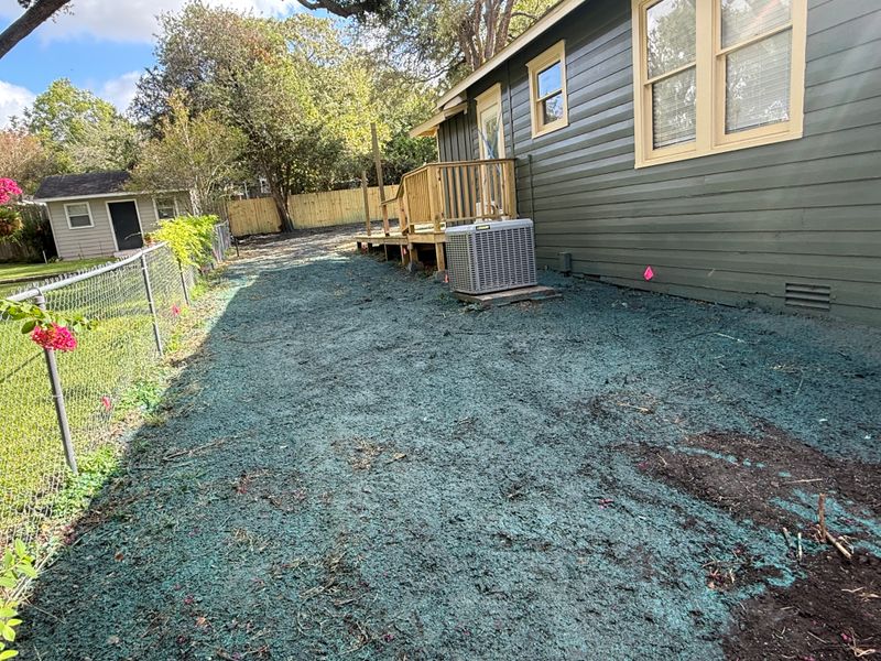 Transforming Spaces: Hydroseeding for a Lush, Level Lawn