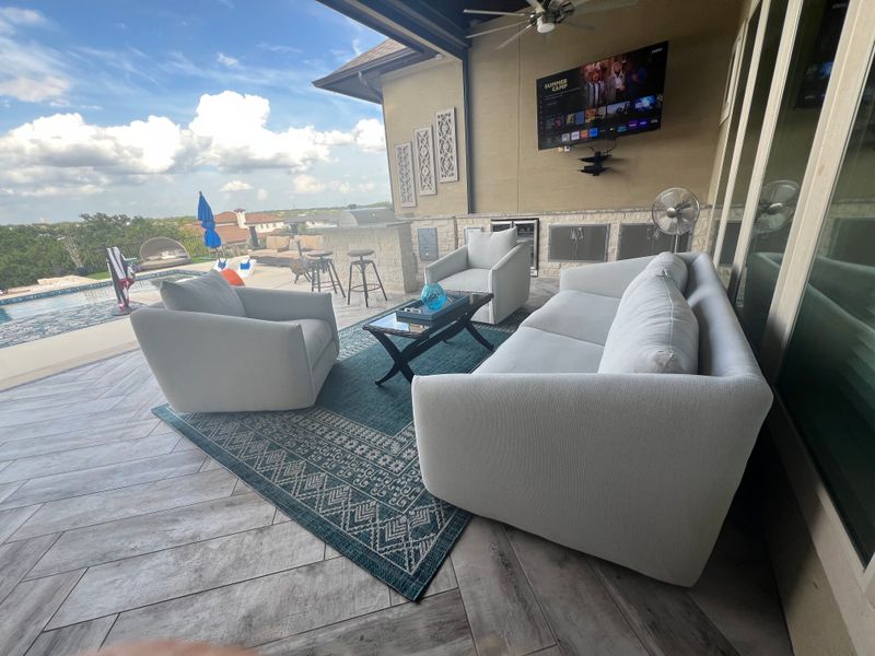 Outdoor Living 