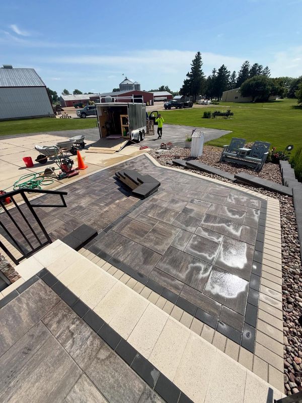 Paver Patios, Walkways, & Driveways