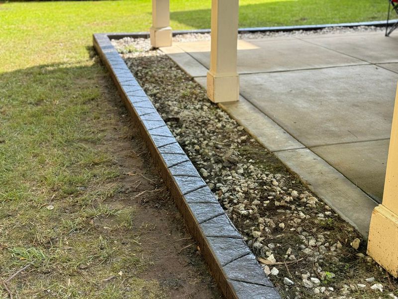 Concrete curbs