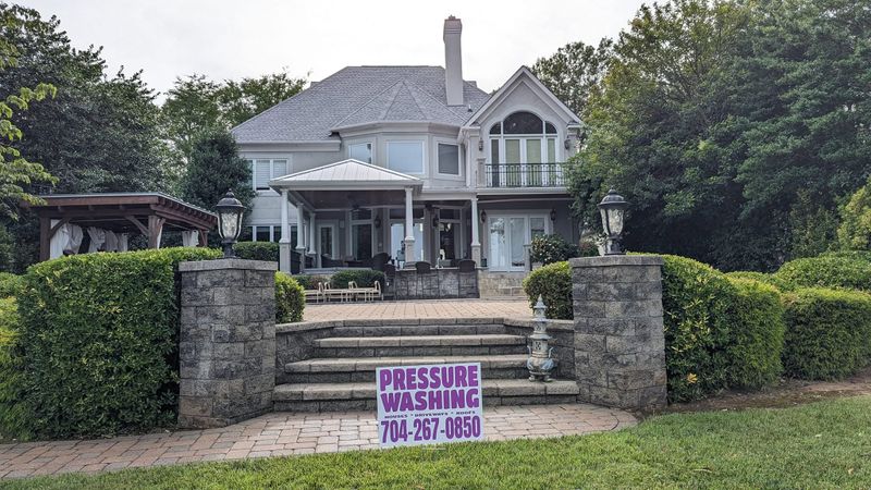 Residential Pressure Washing