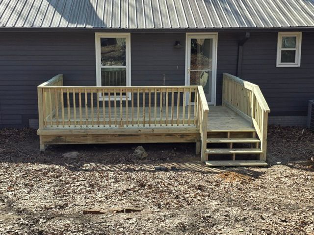 Transform Your Backyard: Elegant New Deck Installation by Coosa Valley Fence and Deck