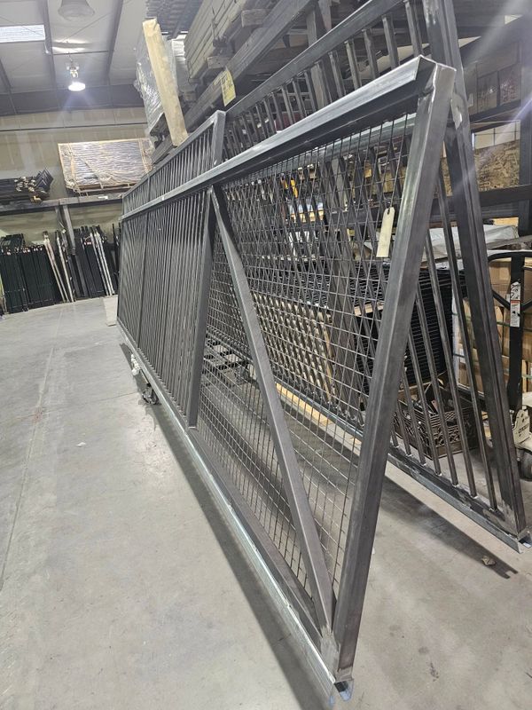Rolling Gates